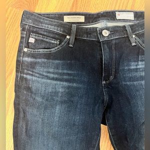 AG never worn skinny ankle jean, size 28